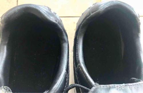Chaussures de foot en cuir vissées UMBRO  - photo 6