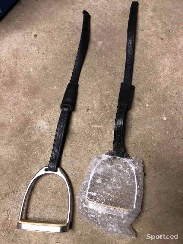 Etrivières dressage + étriers