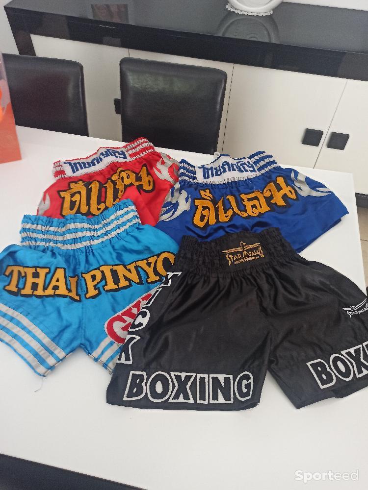 Boxes - Boxe gants shorts casque protège tibia coquille - photo 1