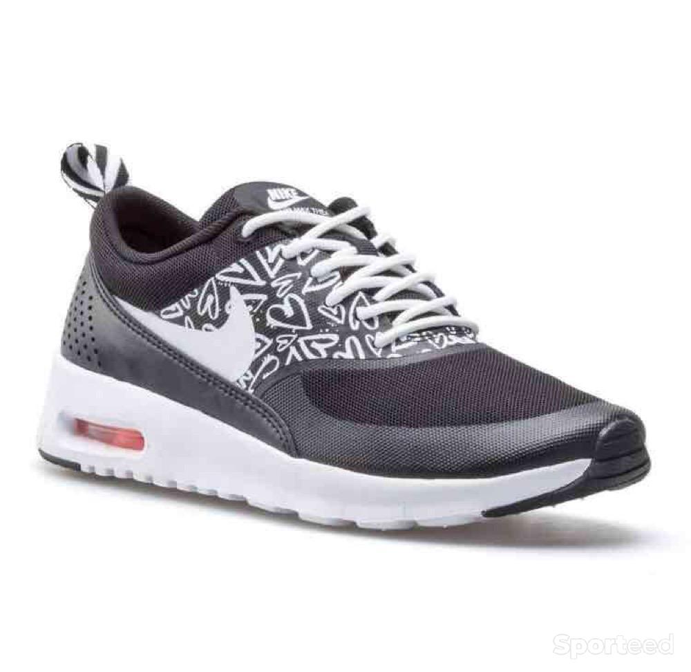 Basket femme Nike Air Max taille 36,5 neuf et authentique chaussures  - photo 1