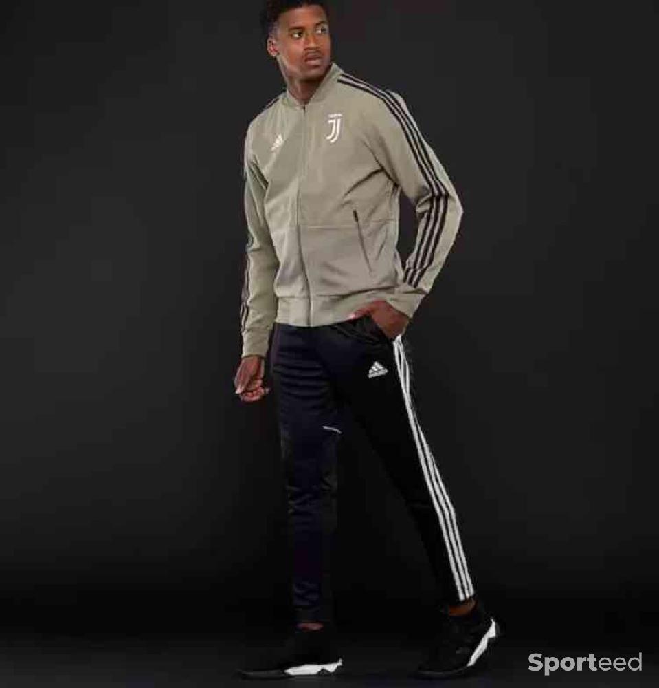 Veste Football Adidas Juventus Kaki Taille S neuf et authentique - photo 2