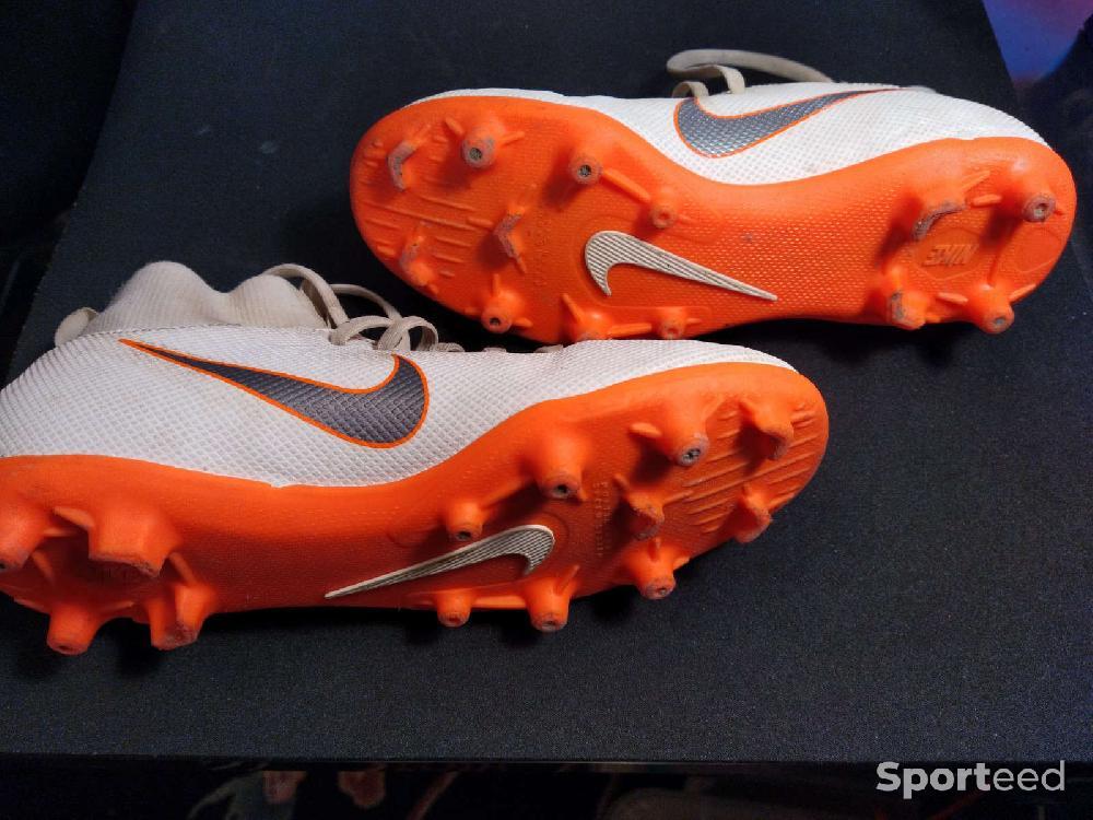Football - Chaussure de foot Nike Mercurial taille 36 - photo 4