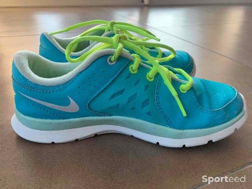 Course à pied route - Baskets Nike femme 36,5 turquoise  - photo 6