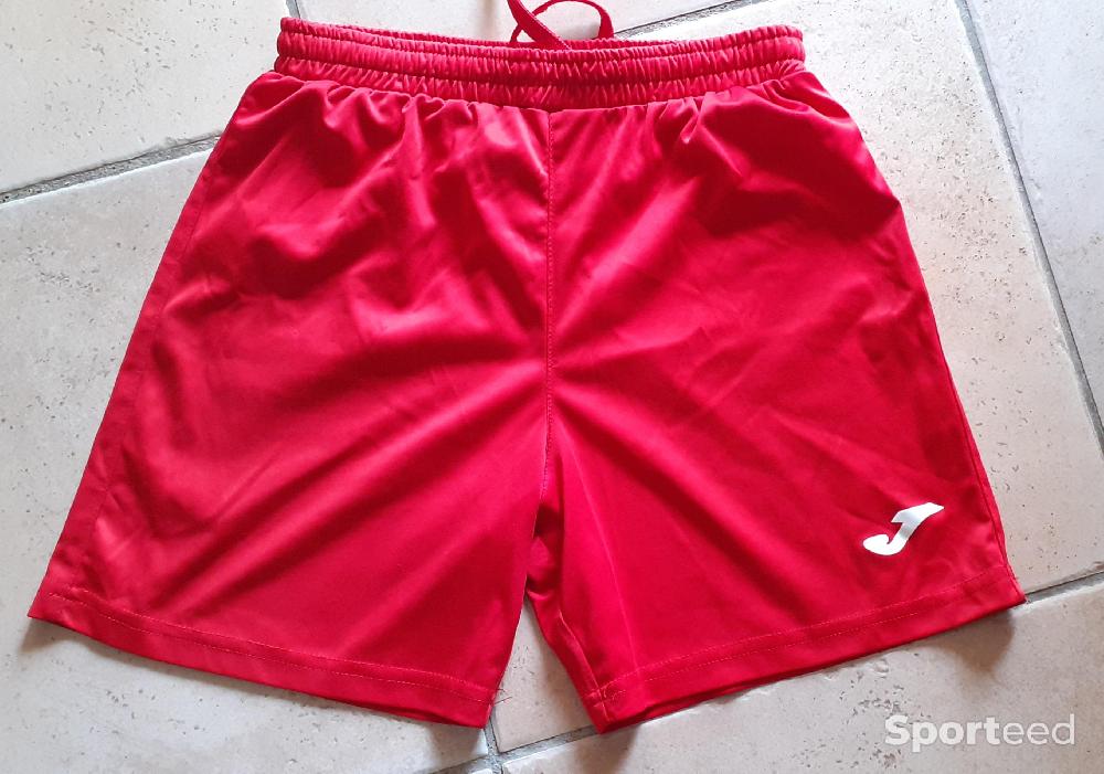 Sportswear - Short Joma, taille 8-10 ans - photo 1