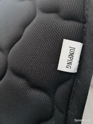 Tapis noir riding world 