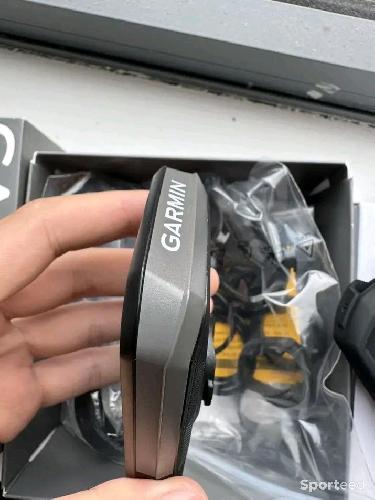 Compteur gps Garmin edge 1050