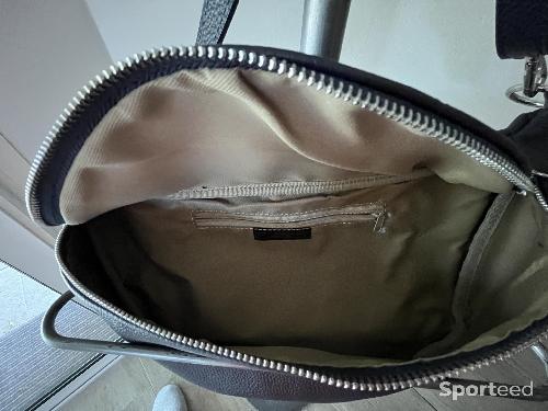 Sportswear - Grand sac banane cuir neuf  - photo 6