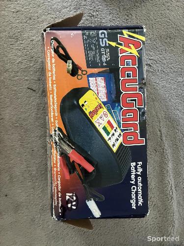 Moto route - Chargeur Batterie 12V 900 mA Moto, Scooter, Tondeuse Accubat/Accugard – complet, très peu servi – protection avancée - photo 6