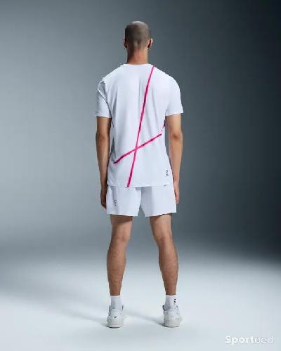 Tennis - Polo On-running blanc ligne rose - photo 5