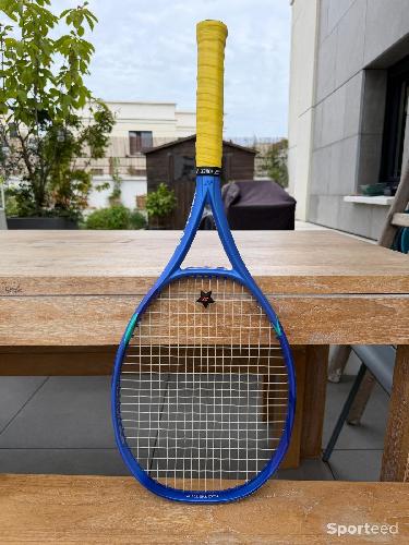 1x Yonex Ezone 100 Blast blue 300g
