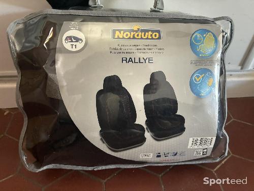Sports automobile - Housses 2 sièges avant Norauto Rallye - NEUF – Noir liseré rouge – Universel, compatible airbag - photo 6
