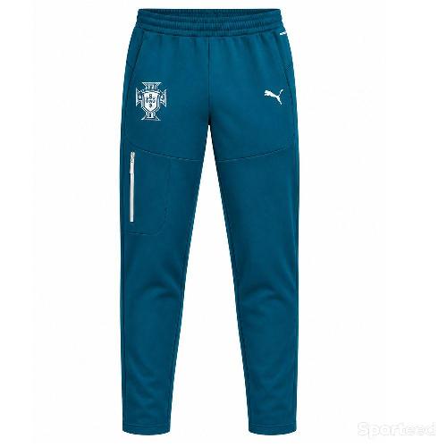 Football - ** Soldes ** Pantalon de Survêtement Portugal 2026/2027 Pumatech - Coloris Bleu / Vert - Marque Puma - photo 3