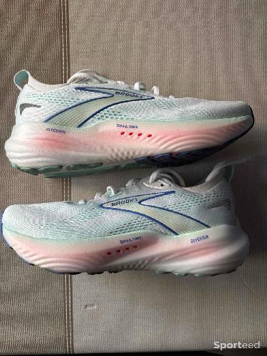 Course à pied route - Chaussures running Brooks Glycerin 22 - photo 6