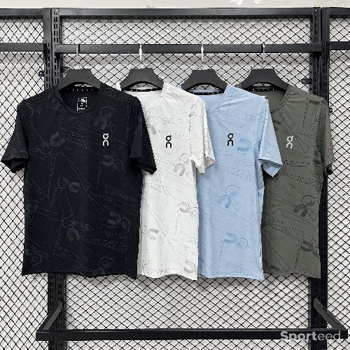 Tee-shirt technique On-Running pour le tennis