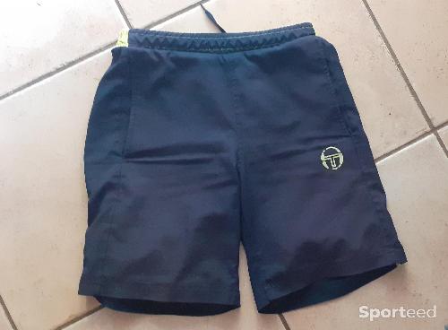 Tennis - Short Sergio Tacchini, taille 14 ans - photo 4