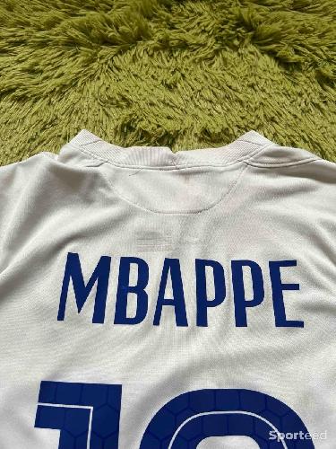 Football - Maillot Mbappe équipe de France  - photo 6