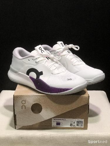 The Roger Pro 3 : violet