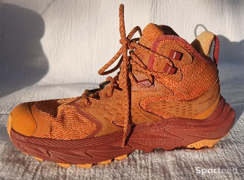 Course à pied trail - Baskets Hoka One, One,  Anacapa 2 mid Gtx. Taille 38. - photo 6