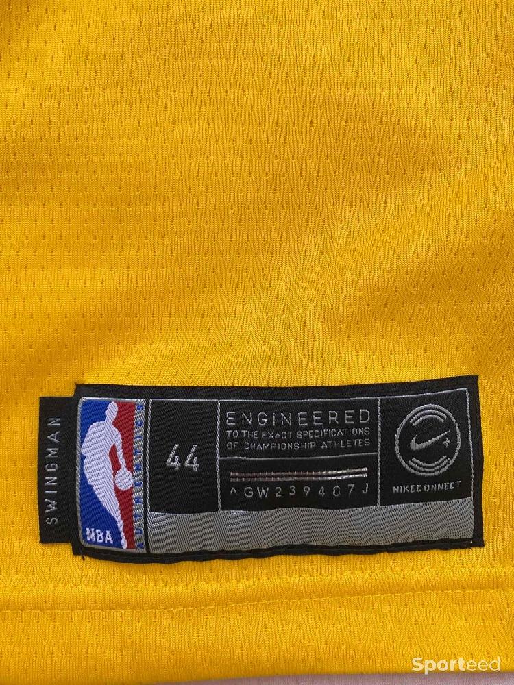 Basket-ball - Maillot de basket nike ( The Bay ) - photo 4