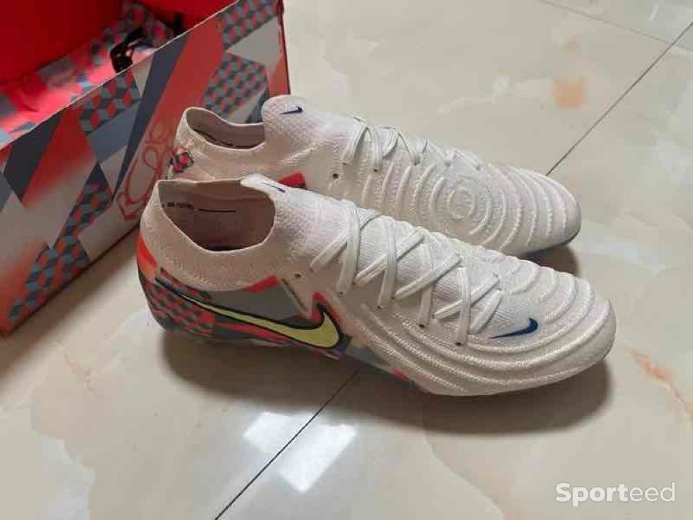 Football - Nike Phantom GX 2 Elite SE FG Football Crampons Barcelone 43 - photo 1
