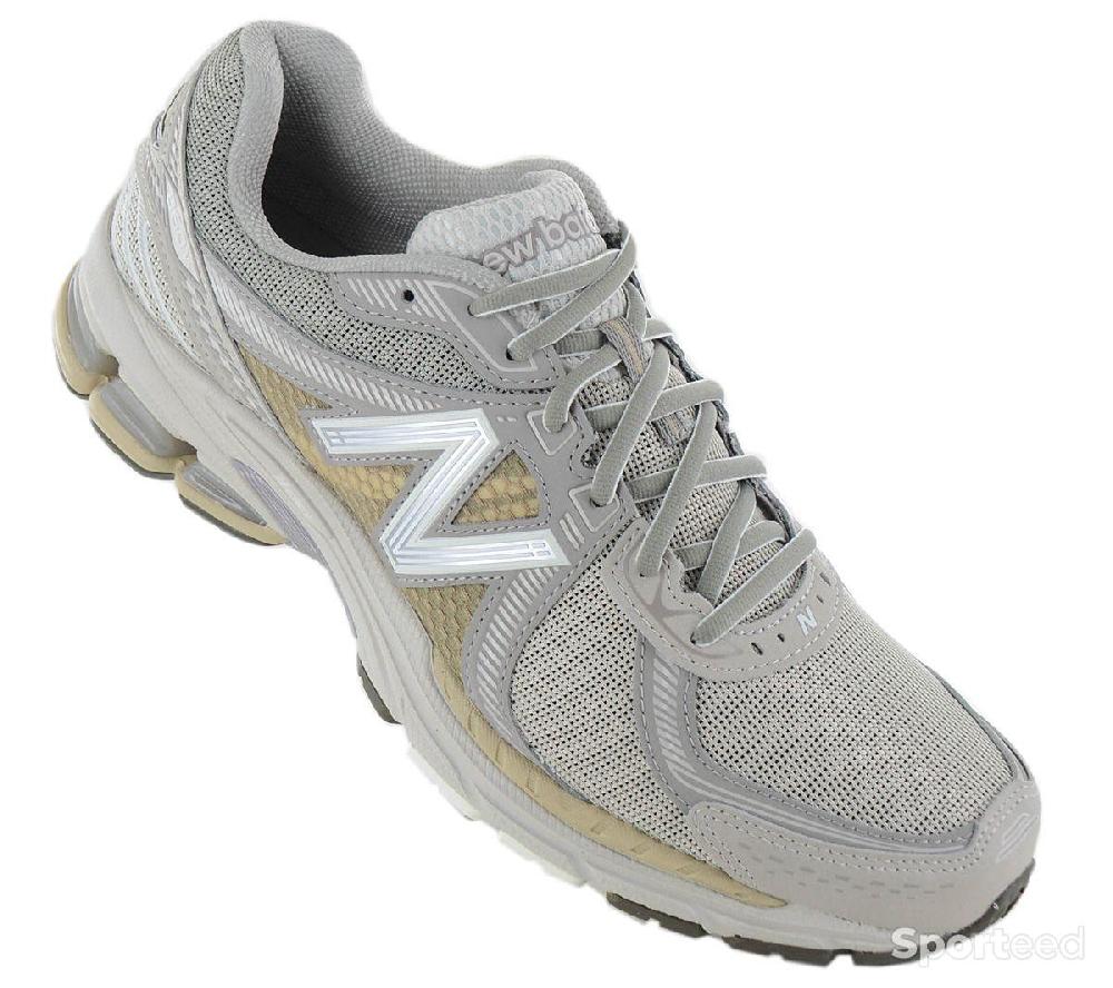 Course à pied route - New Balance 860v2 - Sneakers Grey ML860KS2 - photo 2