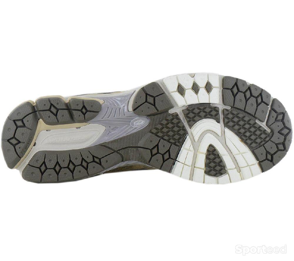 Course à pied route - New Balance 860v2 - Sneakers Grey ML860KS2 - photo 5