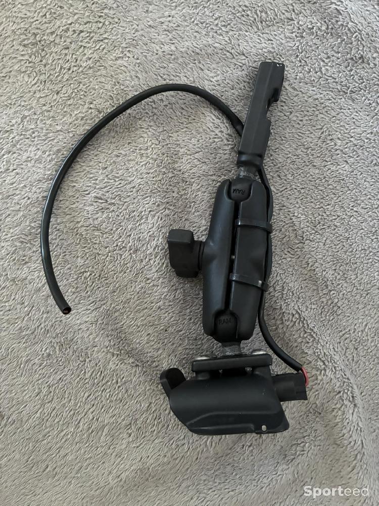 Moto route - Support GPS Moto TomTom Rider Active Bike Dock + RAM - Modèle 0495 - Très bon état - photo 1