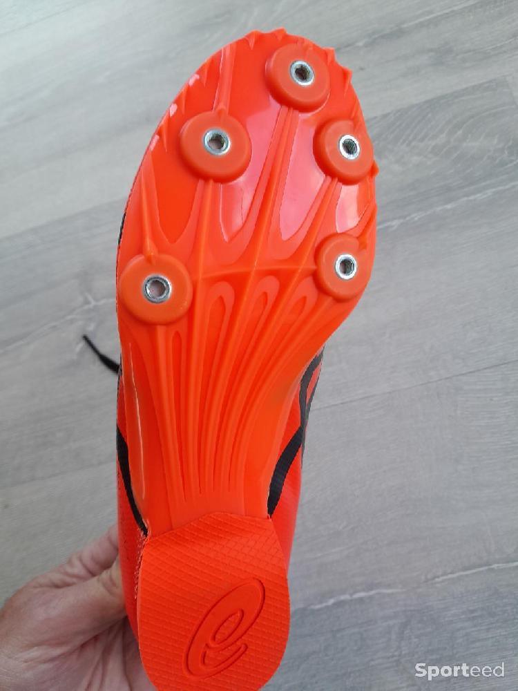Athlétisme - Chaussures de pointes  - photo 4