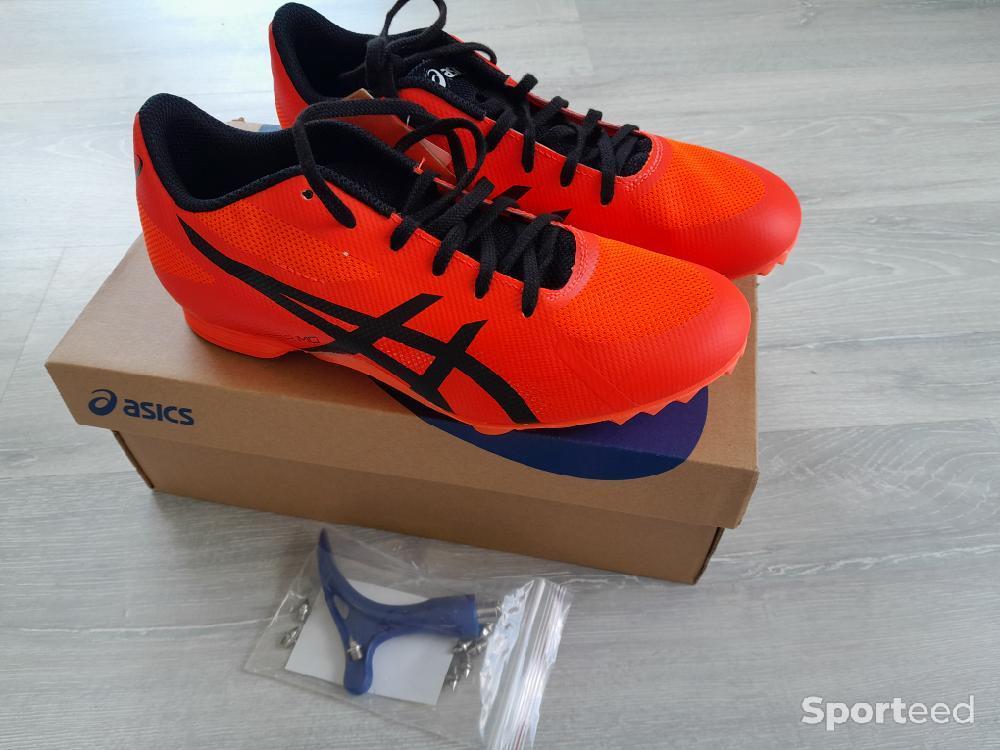 Athlétisme - Chaussures de pointes  - photo 1