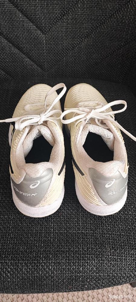 Tennis - Chaussures de tennis / padel Asics Solution Speed FF 2 – Blanches / Noires – Taille 38 - photo 3