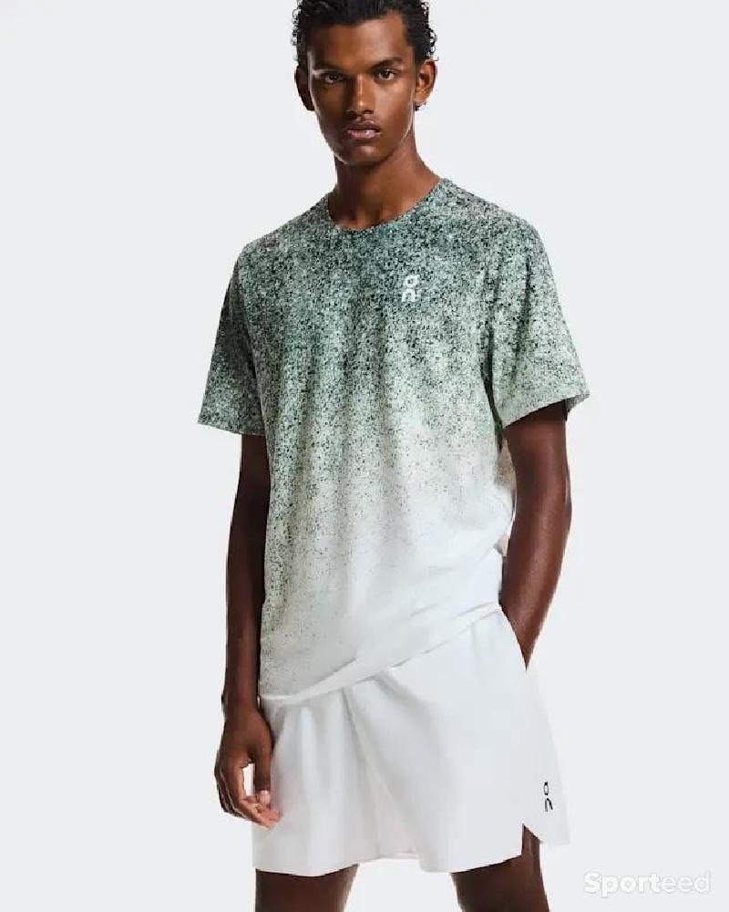 Tennis - Short match On-running : blanc tâche verte - photo 4