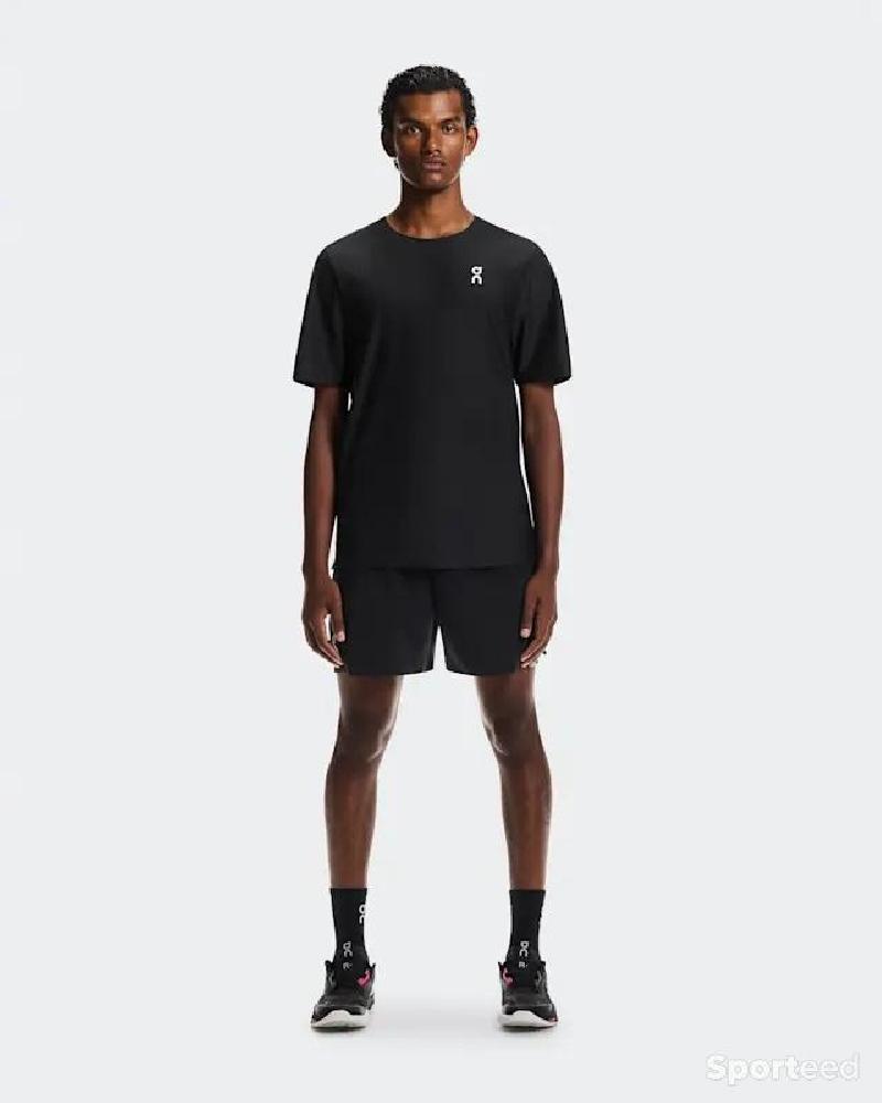 Tennis - Tee-shirt technique On-running : noire - photo 2