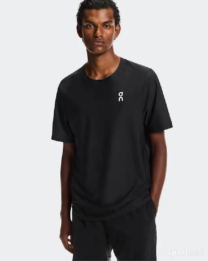Tennis - Tee-shirt technique On-running : noire - photo 1