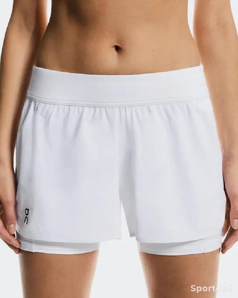 Tennis - Short On-running : blanc - photo 1