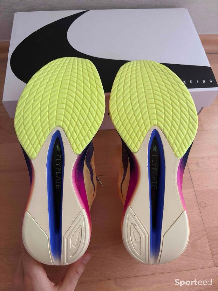 Course à pied route - Nike Vaporfly 4 neuves avec étiquette – Taille 42 - photo 3