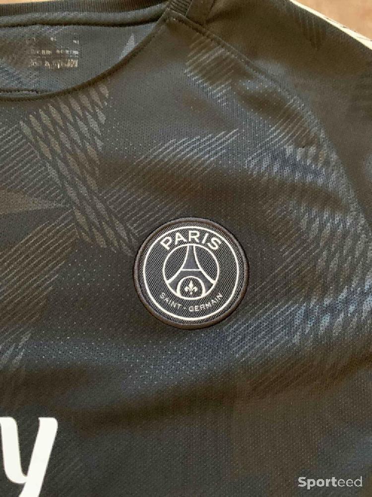 Football - Maillot Neymar PSG  - photo 5