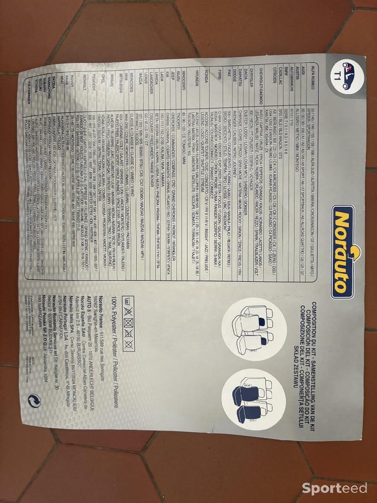 Sports automobile - Housses 2 sièges avant Norauto Rallye - NEUF – Noir liseré rouge – Universel, compatible airbag - photo 2