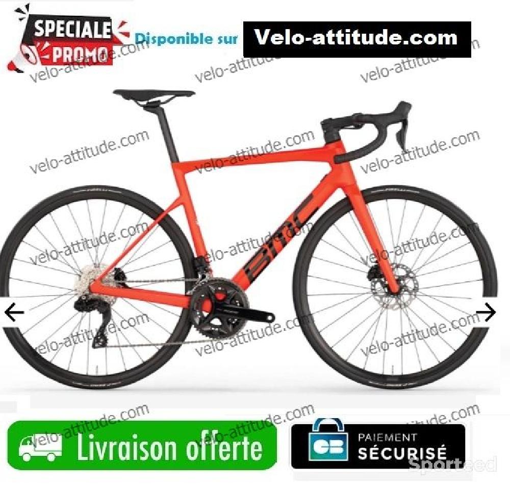 Vélo route - Vélo de route BMC Teammachine SLR THREE  Prix promotionnel €1.899,00 Prix régulier €3.799,00 - photo 1