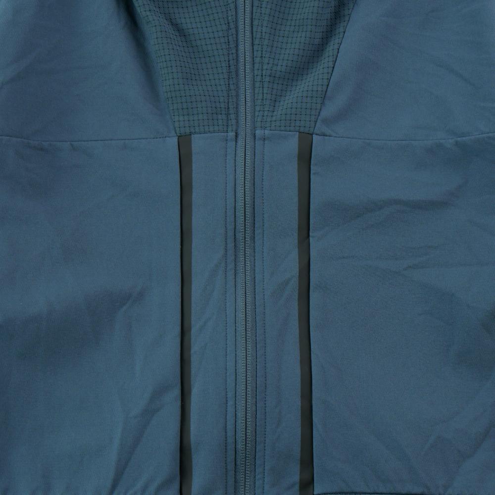 Sportswear - Under Armour Veste Fitted Stretch Technique Empiècements renforcés Homme Taille L Bleu #QWE3732 - photo 4