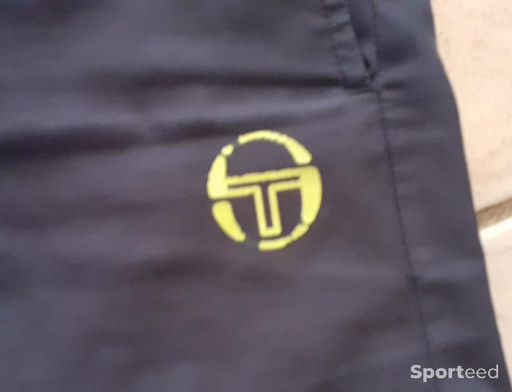 Tennis - Short Sergio Tacchini, taille 14 ans - photo 1
