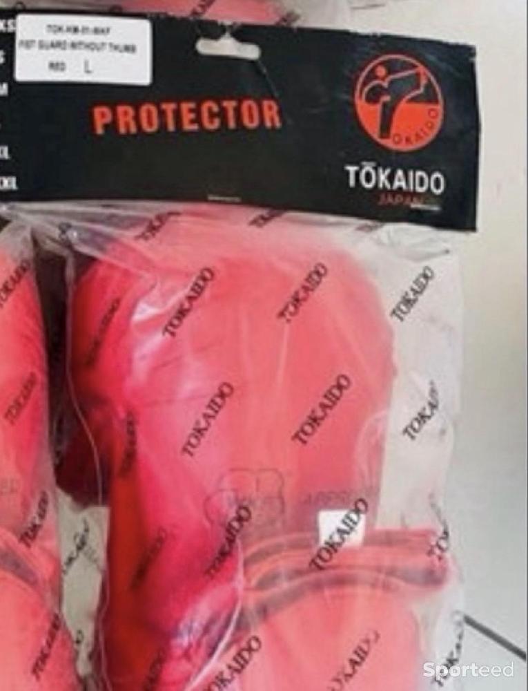 Karaté - Gants de Karate Tokaido WKF Approved Rouge — Taille L (Neufs) - photo 3