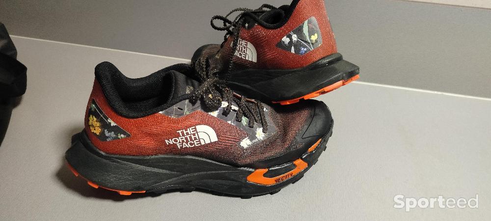 Course à pied trail - Chaussures de Trail Running The North Face  - photo 2