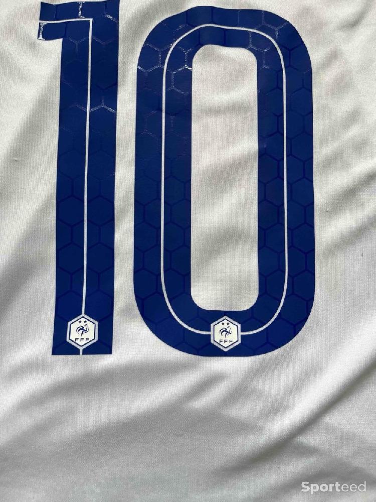 Football - Maillot Mbappe équipe de France  - photo 3