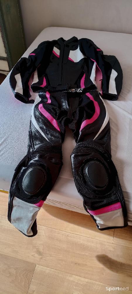 Moto route - Combinaison cuir neuve femme  - photo 1