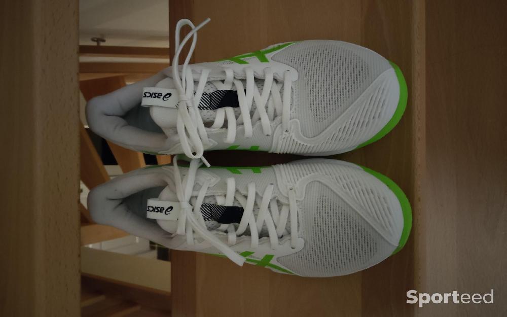 Tennis - Chaussures Asics Solution Speed FF 3 - Haut de gamme - Tennis et Padel - Blanc/Vert - T40 (Homme) - photo 2