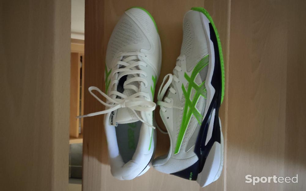 Tennis - Chaussures Asics Solution Speed FF 3 - Haut de gamme - Tennis et Padel - Blanc/Vert - T40 (Homme) - photo 3